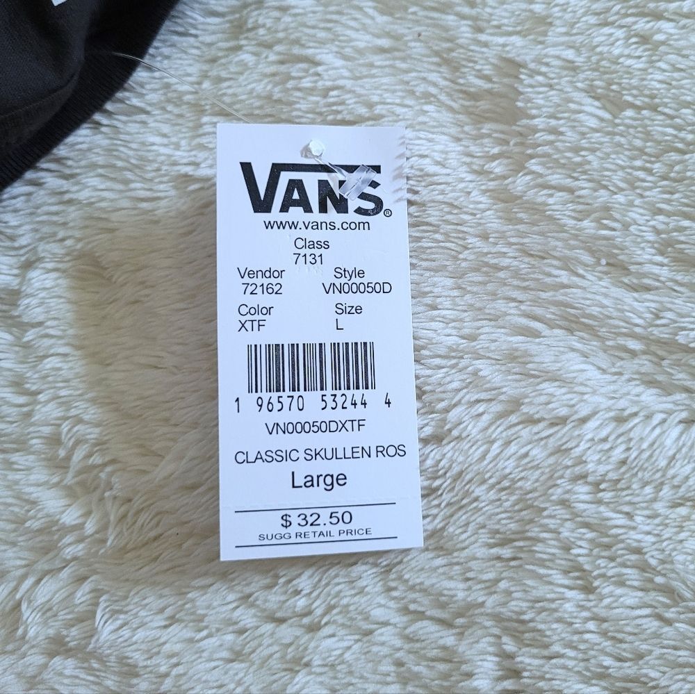 VANS🛹 Skulls💀 and Roses🌹 Graphic Tee👕 - NWT - Picture 11 of 11